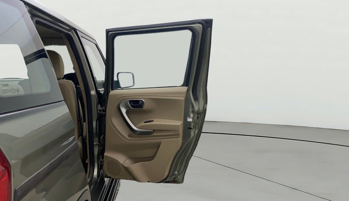 2022 Mahindra BOLERO NEO N 10, Diesel, Manual, 26,000 km, RHS Rear Door