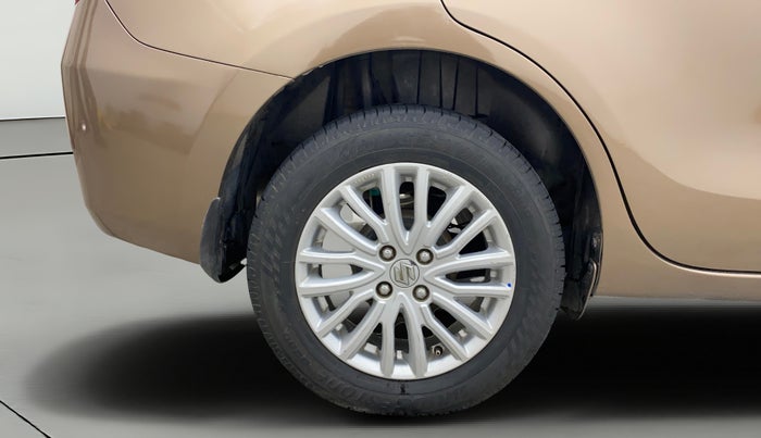 2017 Maruti Dzire ZDI AMT, Diesel, Automatic, 67,491 km, Right Rear Wheel