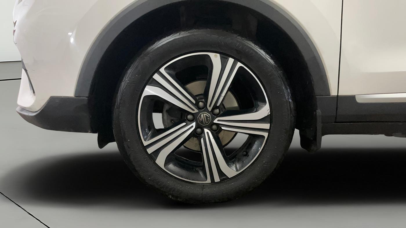 2023 MG ASTOR SHARP 1.5 MT, Petrol, Manual, 50 km, Left Front Wheel