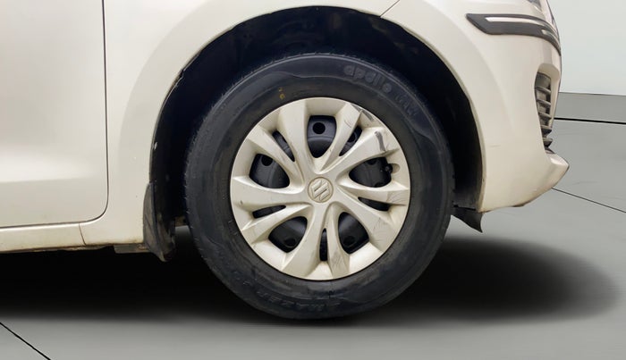 2018 Maruti Swift VXI AMT, Petrol, Automatic, 79,375 km, Right Front Wheel