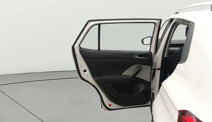 2022 Skoda KUSHAQ AMBITION 1.0L TSI AT, Petrol, Automatic, 514 km, LHS Rear Door