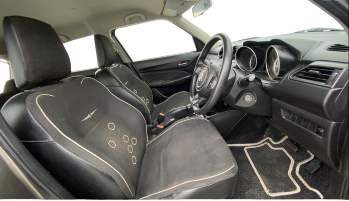 2018 Maruti Swift VXI AMT, Petrol, Automatic, 1,46,570 km, Right Side Front Door Cabin