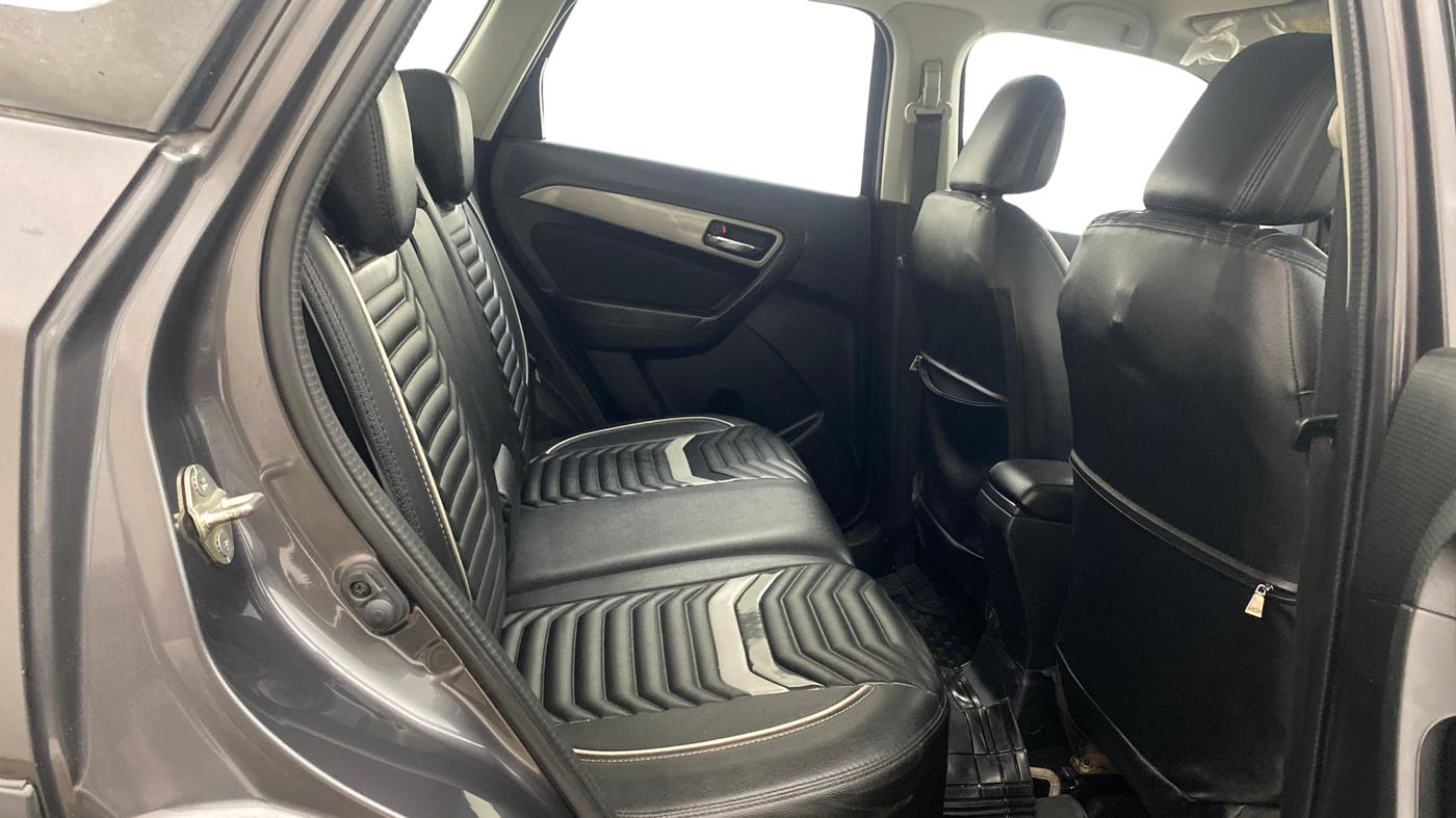 2018 Maruti Vitara Brezza ZDI PLUS AMT, Diesel, Automatic, 87,020 km, Right Side Rear Door Cabin