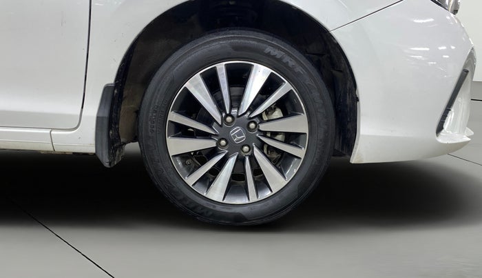 2024 Honda City 1.5L I-VTEC V, Petrol, Manual, 28,986 km, Right Front Wheel