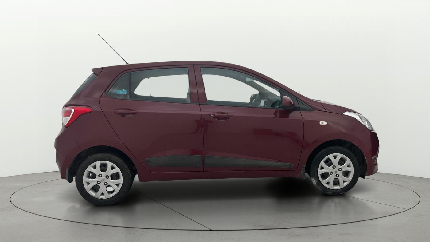 2016 Hyundai Grand i10 MAGNA AT 1.2 KAPPA VTVT, Petrol, Automatic, 20,698 km, Right Side View