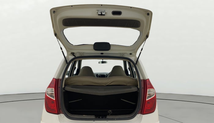 2013 Hyundai i10 MAGNA 1.1, Petrol, Manual, 1,04,127 km, Boot Door Open