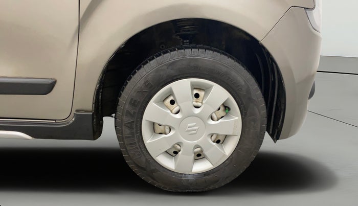 2021 Maruti New Wagon-R LXI CNG 1.0, CNG, Manual, 71,408 km, Right Front Wheel