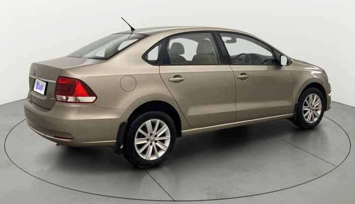 2016 Volkswagen Vento HIGHLINE 1.5 AT, Diesel, Automatic, 1,22,532 km, Right Back Diagonal