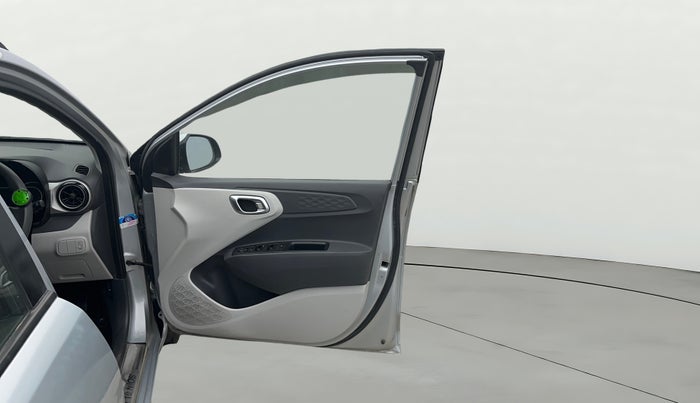 2019 Hyundai GRAND I10 NIOS SPORTZ AMT 1.2 KAPPA VTVT, Petrol, Automatic, 52,637 km, RHS Front Door