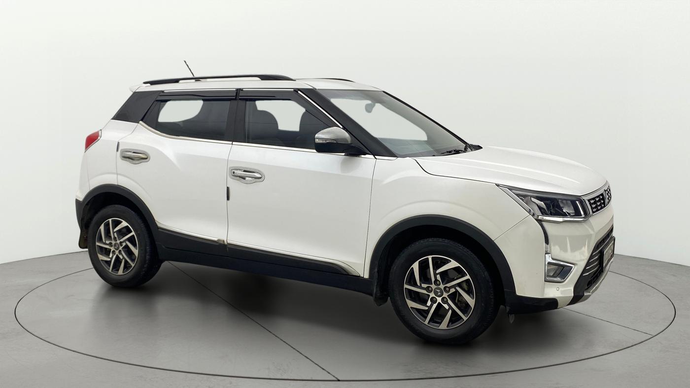 2024 Mahindra XUV300 W8 (O) 1.2 PETROL AMT, Petrol, Automatic, 45,360 km, SRP
