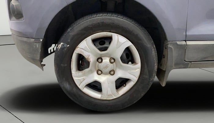 2015 Ford Ecosport AMBIENTE 1.5L PETROL, Petrol, Manual, 1,13,998 km, Left Front Wheel