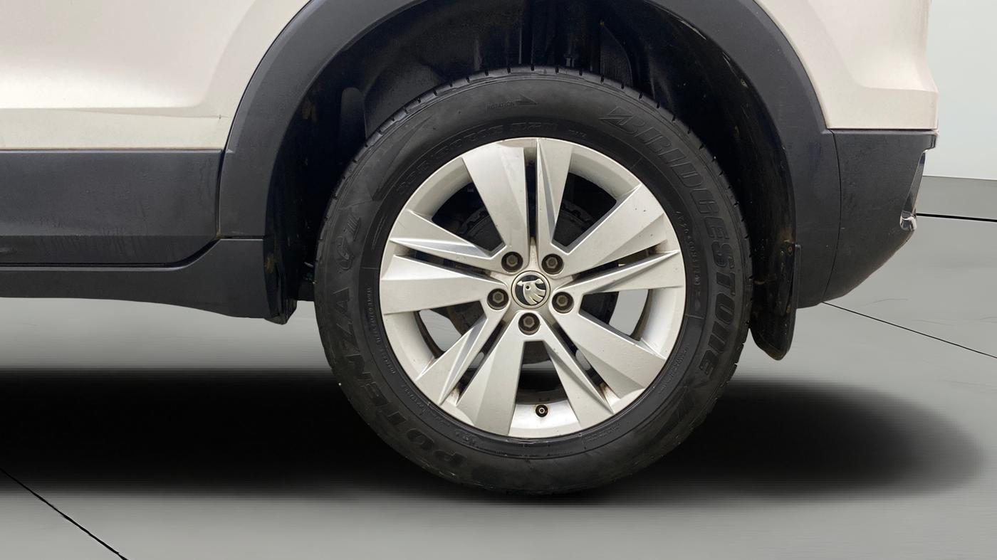 2022 Skoda KUSHAQ AMBITION CLASSIC 1.0L TSI MT, Petrol, Manual, 97,794 km, Left Rear Wheel