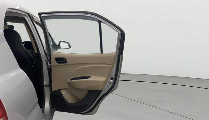 2020 Hyundai NEW SANTRO SPORTZ EXECUTIVE MT CNG, CNG, Manual, 91,928 km, RHS Rear Door