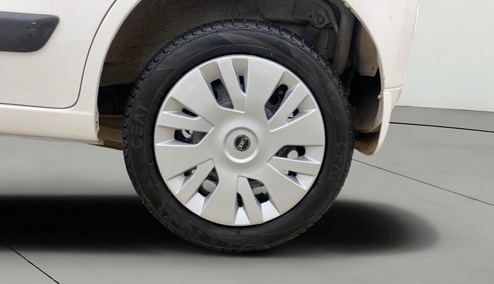 2017 Maruti Wagon R 1.0 VXI, Petrol, Manual, 35,781 km, Left Rear Wheel