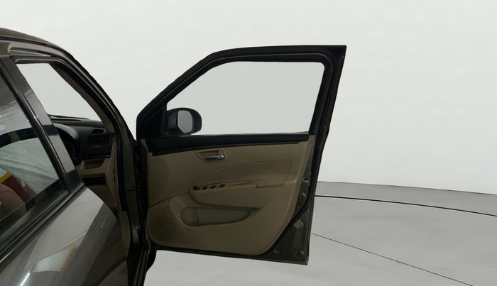 2016 Maruti Swift Dzire VXI, Petrol, Manual, 67,247 km, RHS Front Door