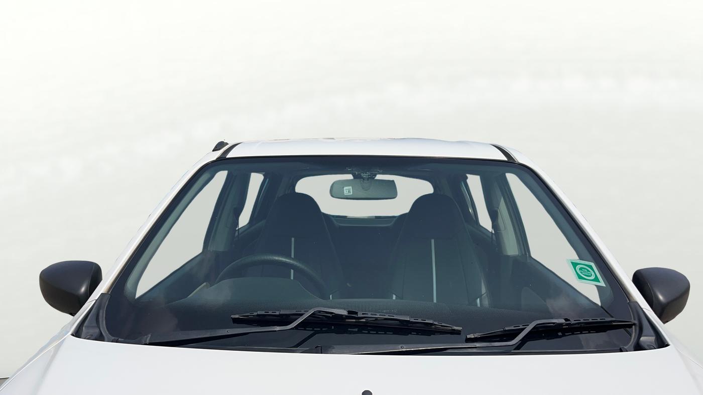 2022 Maruti Alto VXI, Petrol, Manual, 24,778 km, Front Windshield