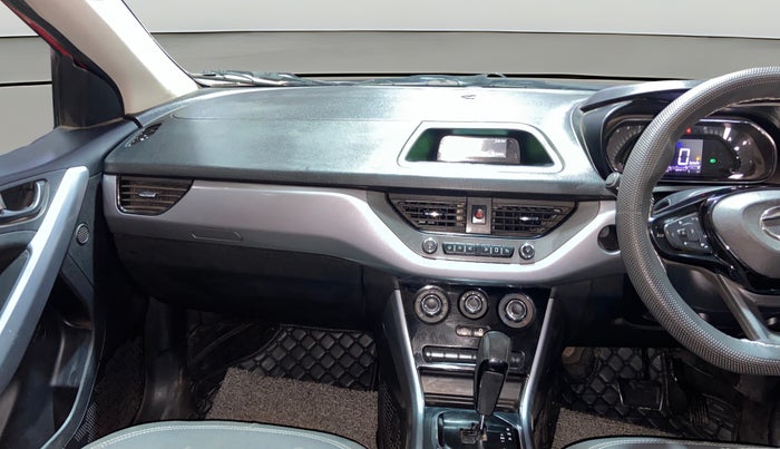 2021 Tata NEXON XMA SUNROOF PETROL, Petrol, Automatic, 87,909 km, Air Conditioner