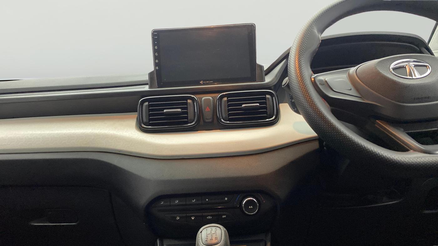 2023 Tata PUNCH PURE MT, Petrol, Manual, 19,777 km, Air Conditioner