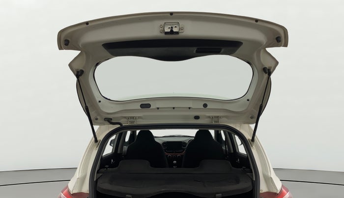 2016 Hyundai Grand i10 1.2 SPORTZ PRIME EDITION VTVT, Petrol, Manual, 80,892 km, Boot Door Open