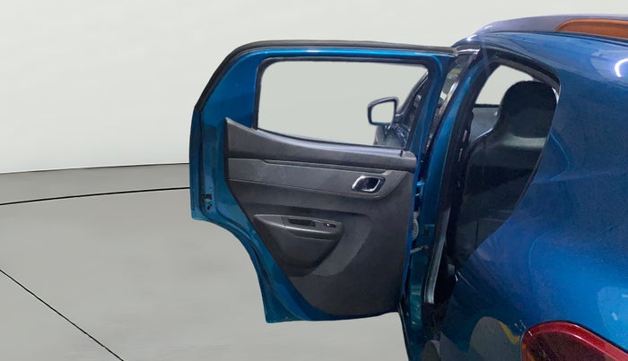 2021 Renault Kwid CLIMBER 1.0 AMT (O), Petrol, Automatic, 29,579 km, LHS Rear Door