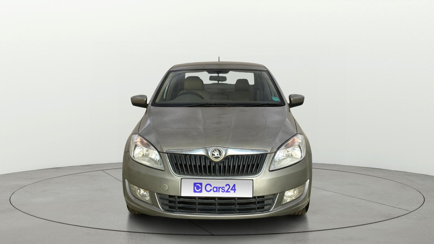 2014 Skoda Rapid 1.6 MPI AMBITION PLUS AT, Petrol, Automatic, 62,551 km, Front