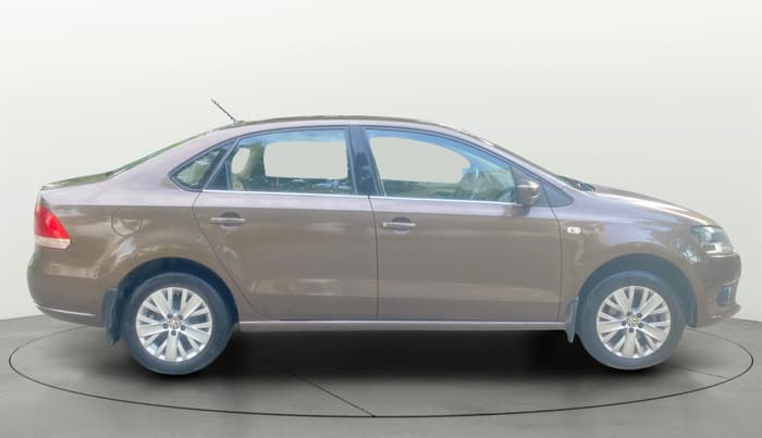 2015 Volkswagen Vento HIGHLINE DIESEL 1.5, Diesel, Manual, 1,09,637 km, Right Side View