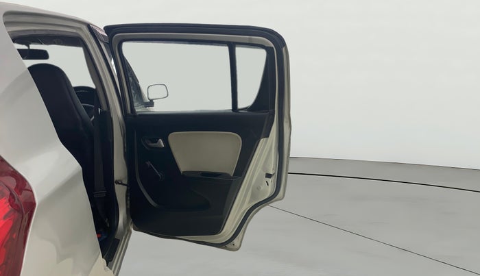 2020 Maruti Alto LXI CNG, CNG, Manual, 75,230 km, RHS Rear Door