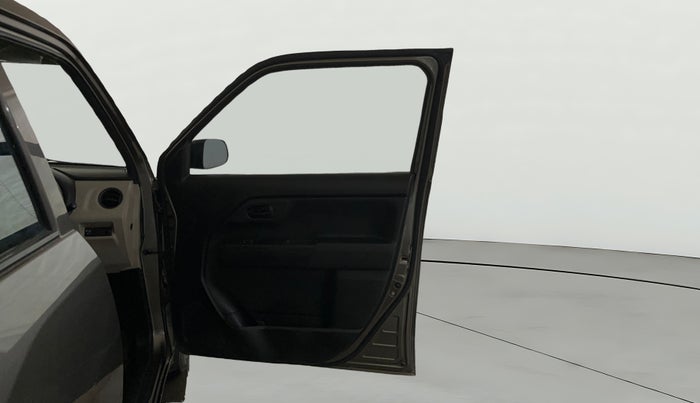 2021 Maruti New Wagon-R LXI CNG (O) 1.0, CNG, Manual, 23,610 km, RHS Front Door