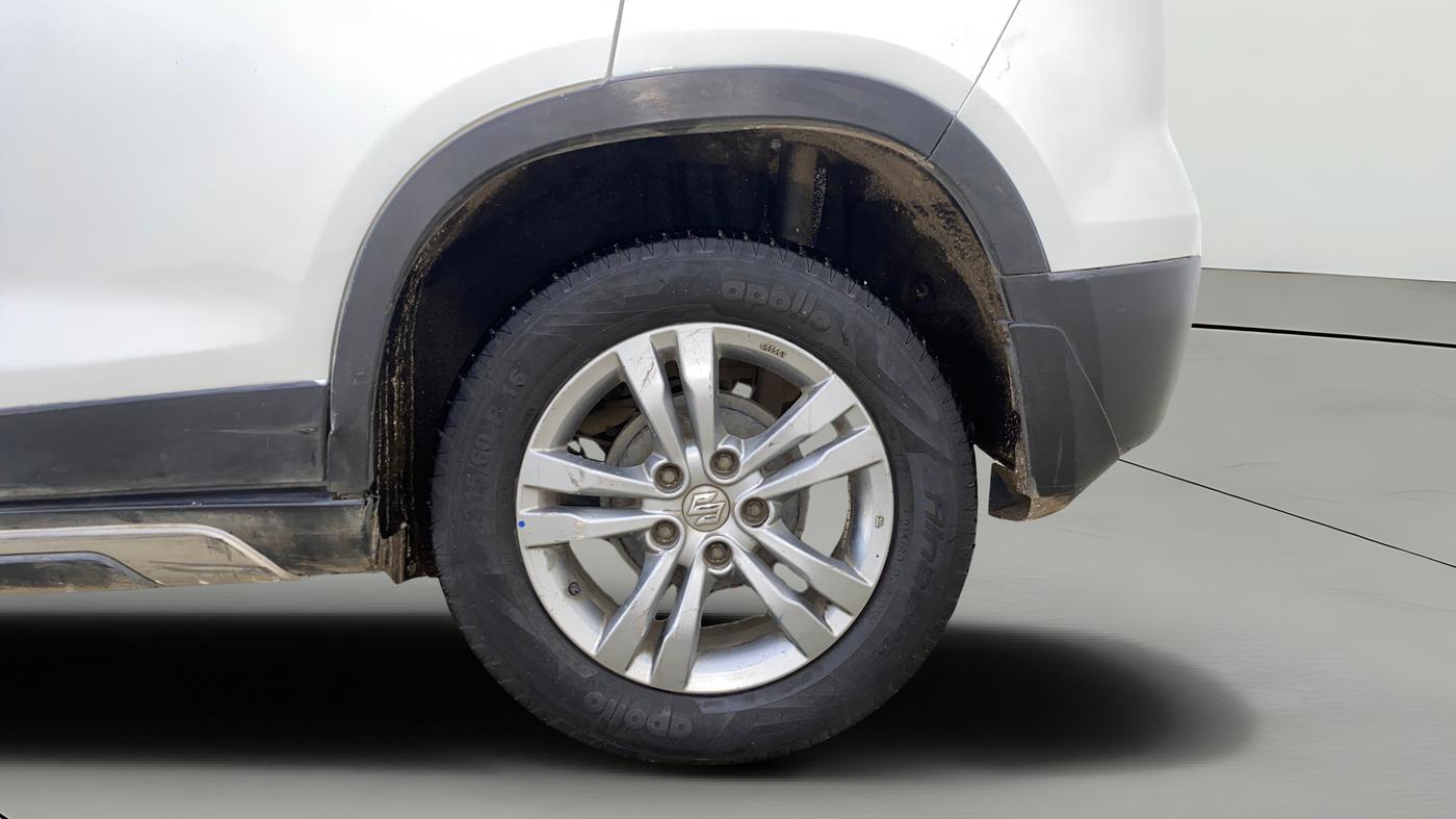 2018 Maruti Vitara Brezza ZDI PLUS, Diesel, Manual, 1,48,070 km, Left Rear Wheel