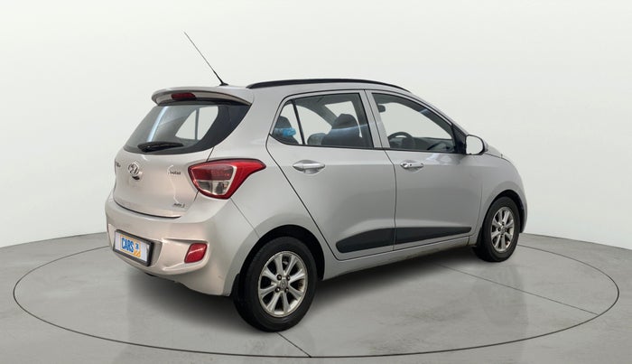 2015 Hyundai Grand i10 ASTA AT 1.2 KAPPA VTVT, Petrol, Automatic, 1,10,957 km, Right Back Diagonal