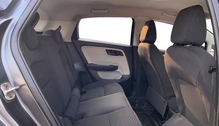 2021 Tata ALTROZ XT PETROL, Petrol, Manual, 55,138 km, Right Side Rear Door Cabin