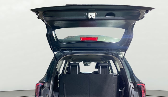 2025 KIA Carens Clavis HTE(O) 1.5 Petrol MT, Petrol, Manual, 315 km, Boot Door Open