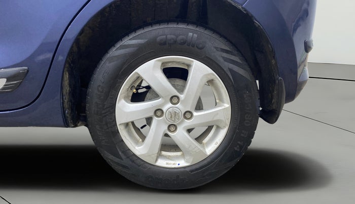 2019 Maruti Swift VXI AMT, CNG, Automatic, 1,12,117 km, Left Rear Wheel
