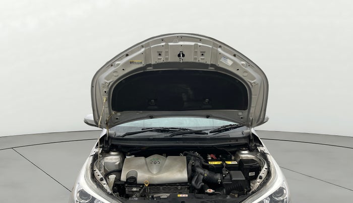 2018 Toyota YARIS VX CVT, Petrol, Automatic, 31,719 km, Open Bonet