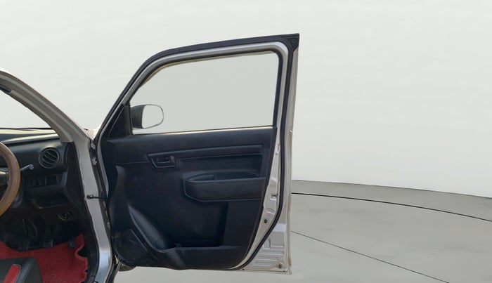 2019 Maruti S PRESSO VXI, Petrol, Manual, 57,024 km, RHS Front Door