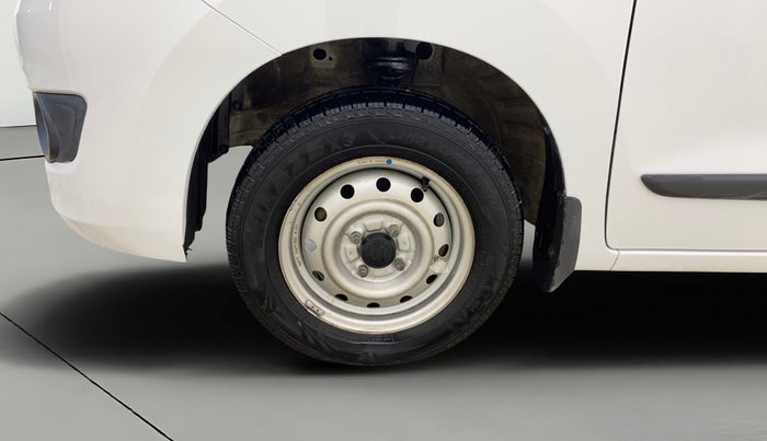 2014 Maruti Wagon R 1.0 LXI, Petrol, Manual, 18,427 km, Left Front Wheel