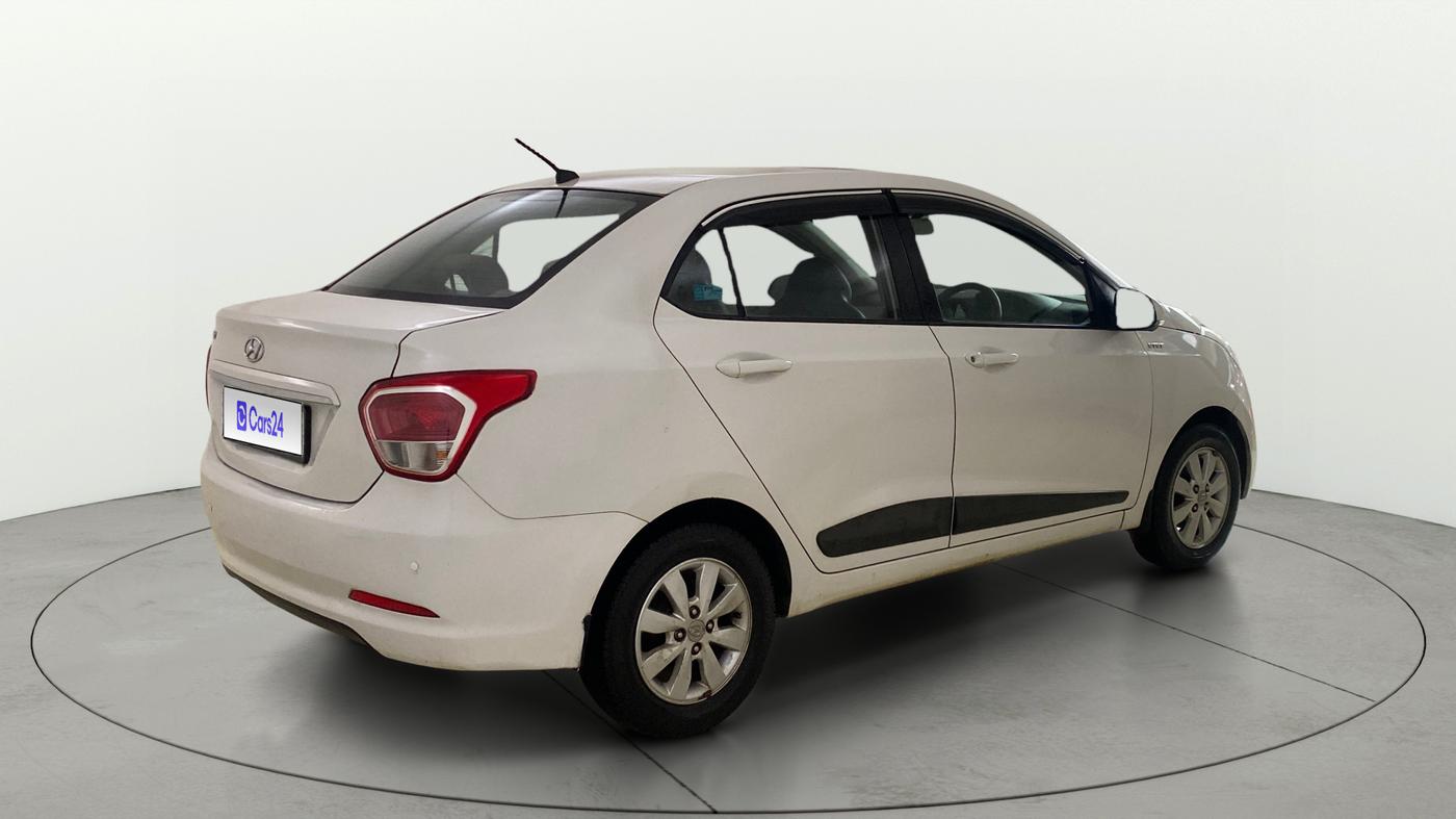 2014 Hyundai Xcent S (O) 1.2, Petrol, Manual, 31,748 km, Right Back Diagonal