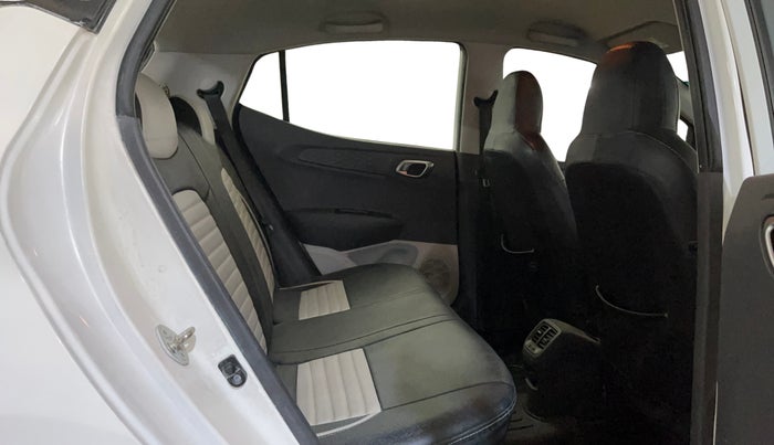 2022 Hyundai GRAND I10 NIOS SPORTZ 1.2 KAPPA VTVT CNG, CNG, Manual, 84,030 km, Right Side Rear Door Cabin