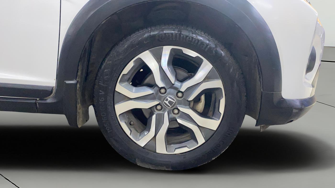2017 Honda WR-V 1.2L I-VTEC VX MT, Petrol, Manual, 30,259 km, Right Front Wheel