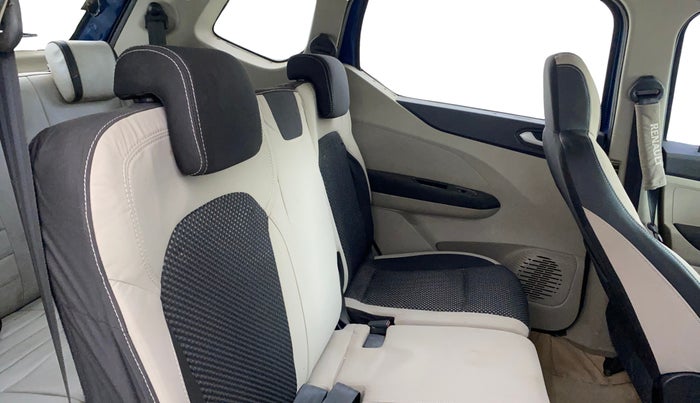 2020 Renault TRIBER RXZ, Petrol, Manual, 61,580 km, Right Side Rear Door Cabin