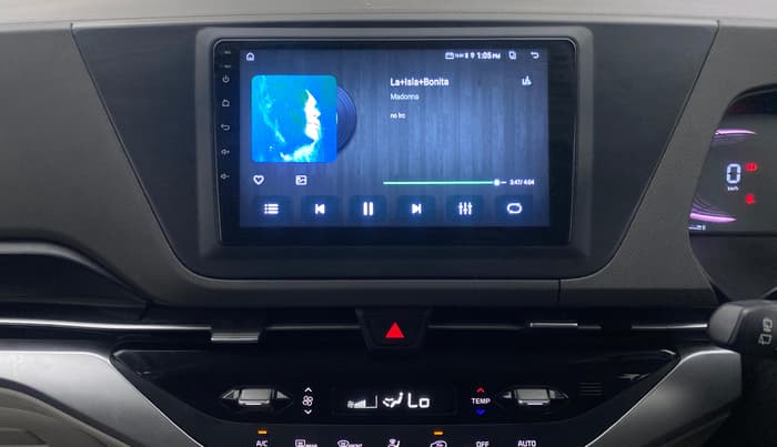 2022 KIA CARENS PRESTIGE PLUS 1.4 PETROL DCT 7 STR, Petrol, Automatic, 73,096 km, Air Conditioner