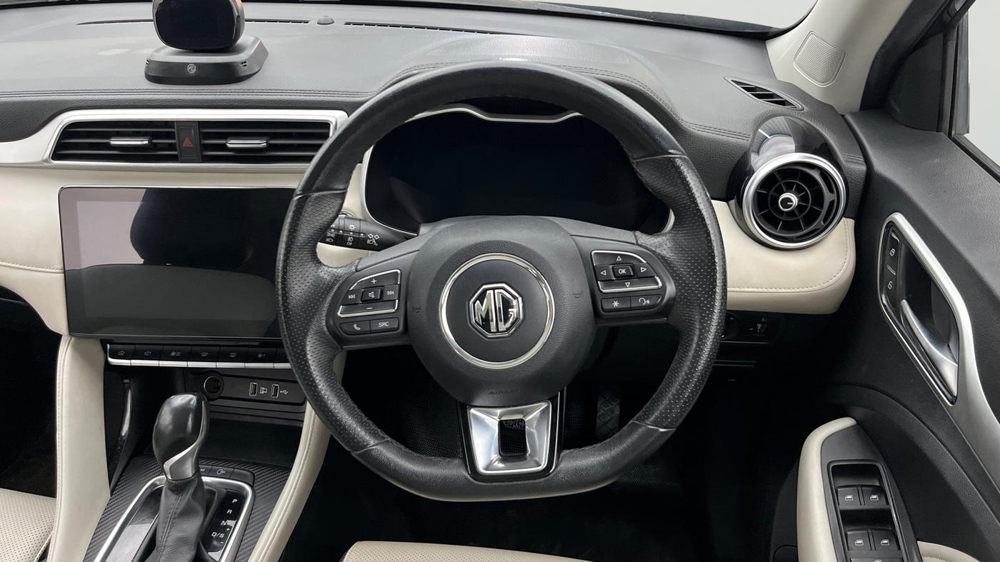 2021 MG ASTOR SAVVY 1.5 CVT, Petrol, Automatic, 42,141 km, Steering Wheel Close Up