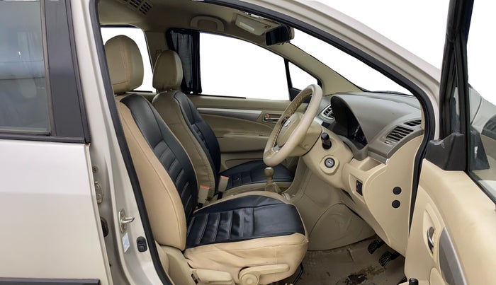 2017 Maruti Ertiga ZXI, Petrol, Manual, 59,866 km, Right Side Front Door Cabin