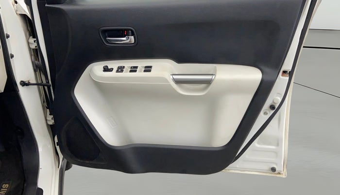 2021 Maruti IGNIS ZETA 1.2, Petrol, Manual, 56,679 km, Driver Side Door Panels Control