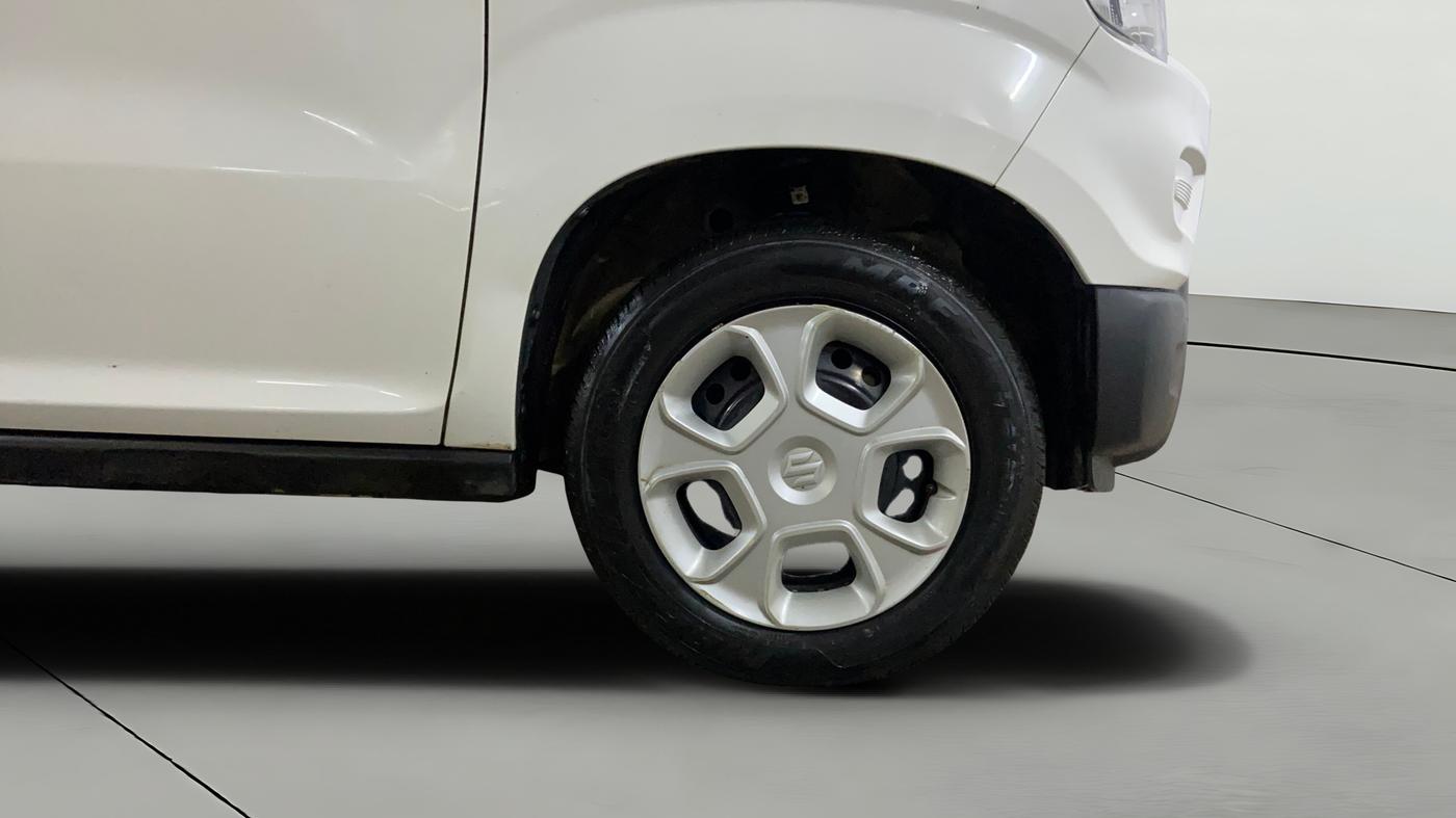 2019 Maruti S PRESSO VXI+, Petrol, Manual, 41,063 km, Right Front Wheel