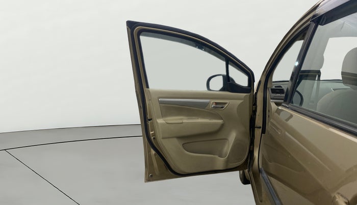 2016 Maruti Ertiga VXI, Petrol, Manual, 79,951 km, LHS Front Door