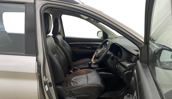 2020 Maruti XL6 ALPHA MT, Petrol, Manual, 41,021 km, Right Side Front Door Cabin