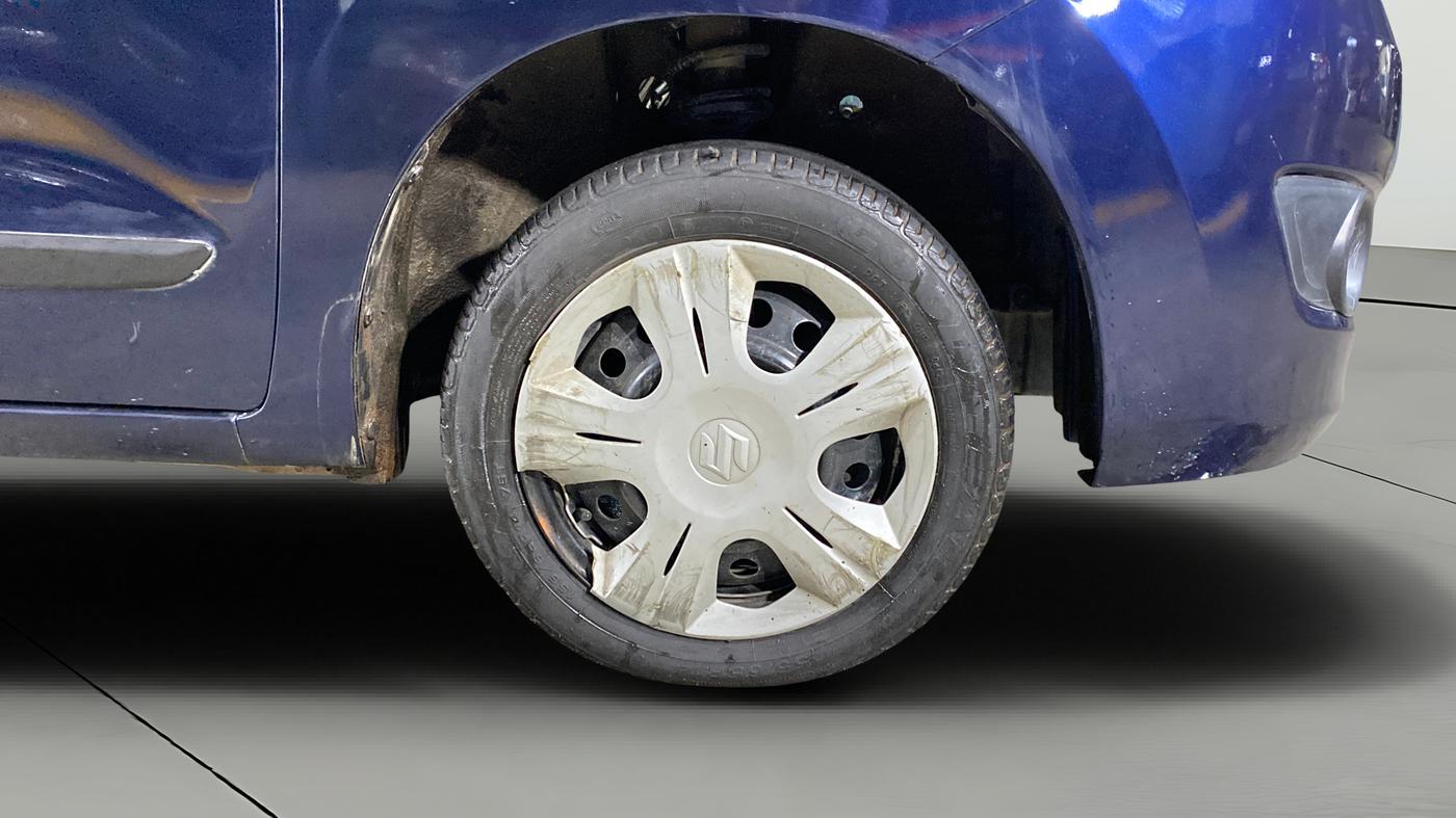 2018 Maruti Wagon R 1.0 VXI, Petrol, Manual, 31,438 km, Right Front Wheel