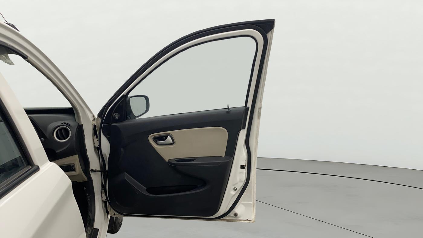 2022 Maruti Alto VXI PLUS, Petrol, Manual, 11,344 km, RHS Front Door