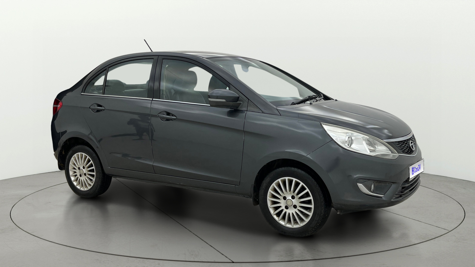 2015 Tata Zest  2014-2019 XMS PETROL